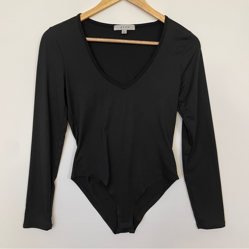 Gaze Long Sleeve Deep V-Neck Black Bodysuit